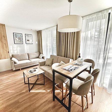 Jantaris B1 - Apartament 20M Od Plazy Mielno  Kültér fotó