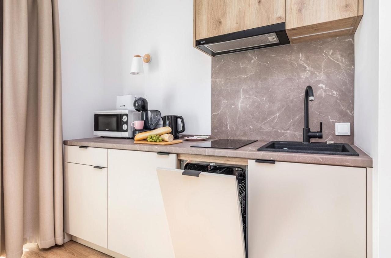 Jantaris B1 - Apartament 20M Od Plazy Mielno  Kültér fotó